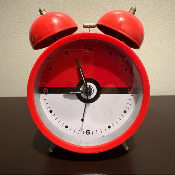 Pokemon Alarm Clock - 2014 - Picture 1 of 12